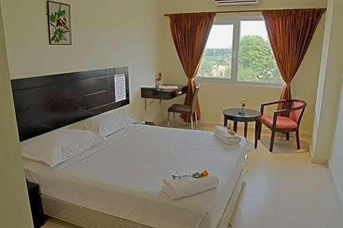 วินายัค บาย ป็อปปี้ส์ กุมภาโกนัม Hotel กุมพาโกนัม ภายนอก รูปภาพ